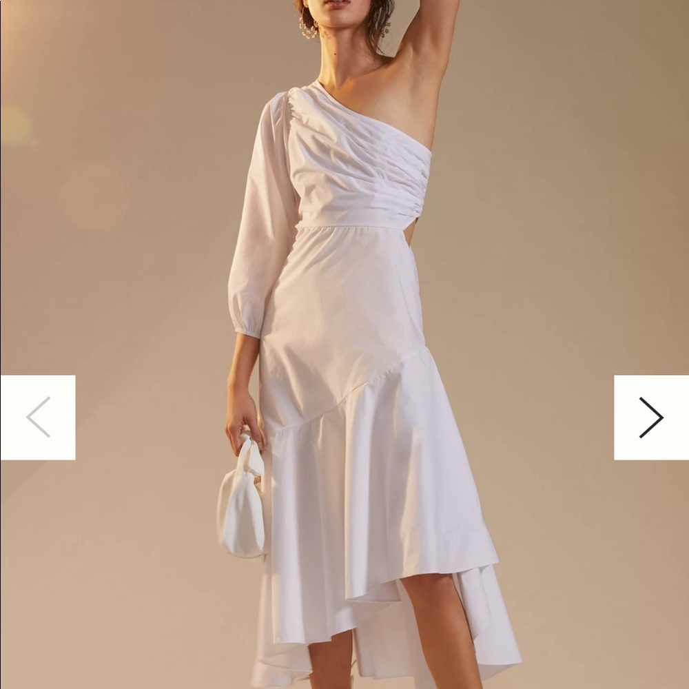 🔥🔥🔥 Host Pick NWT  One-Shoulder Midi Dress. GUAPA SZ 8